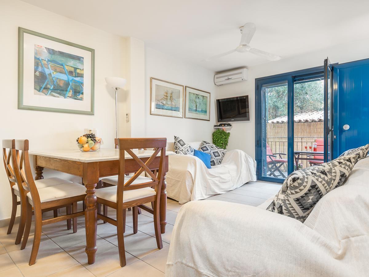 Barbati Beach Bungalow ภายนอก รูปภาพ